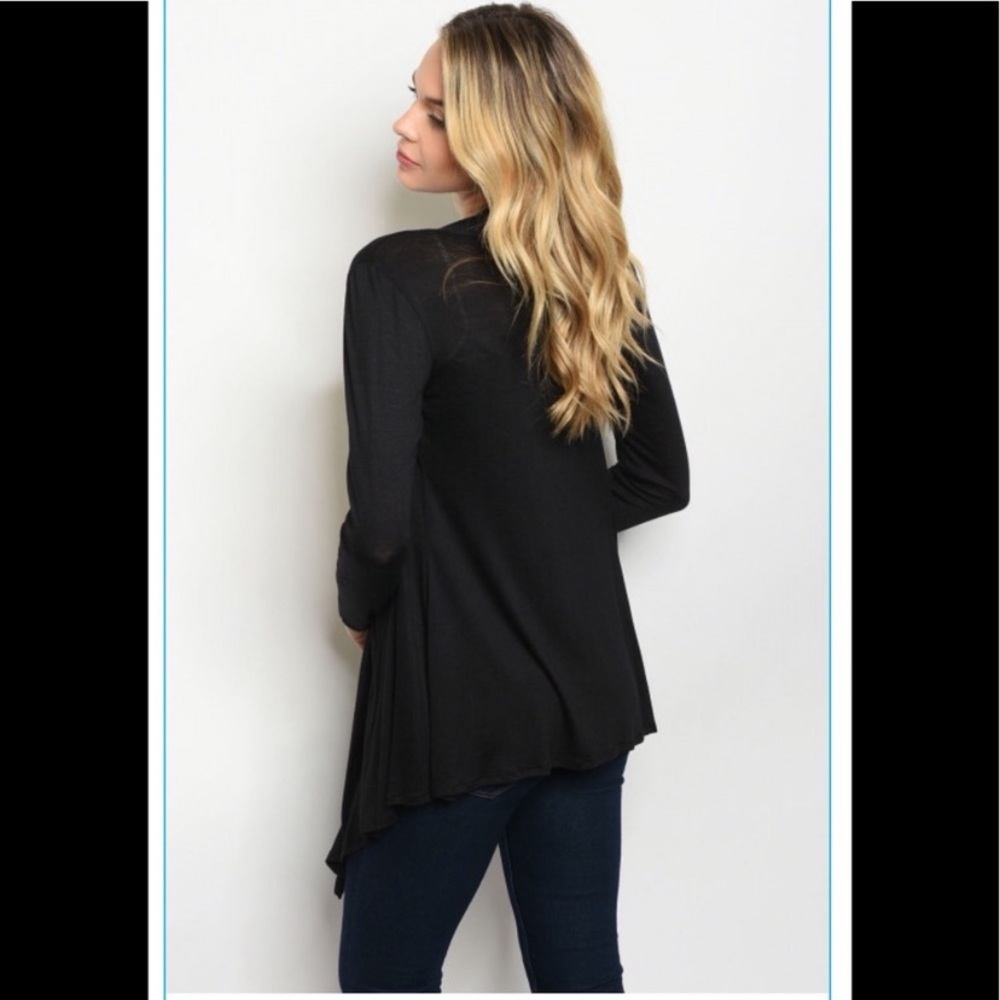 shelly | Lightweight Black Kimono Cardigan 👘 - Picture 2 of 3